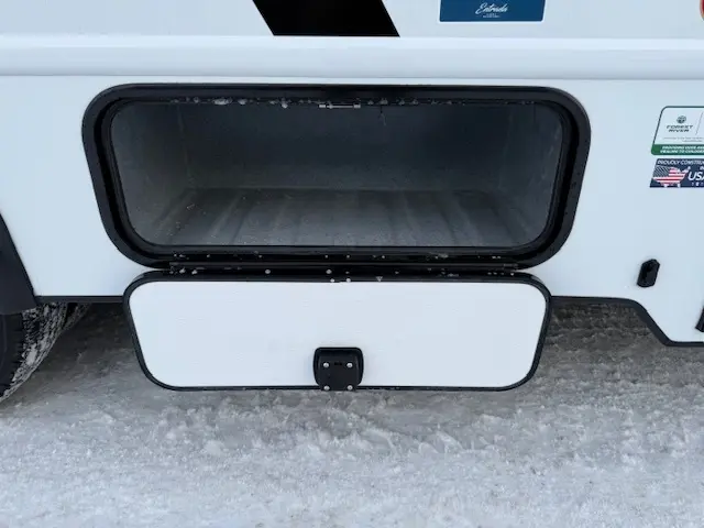 East West by Forest River Entrada 2000NS 2026