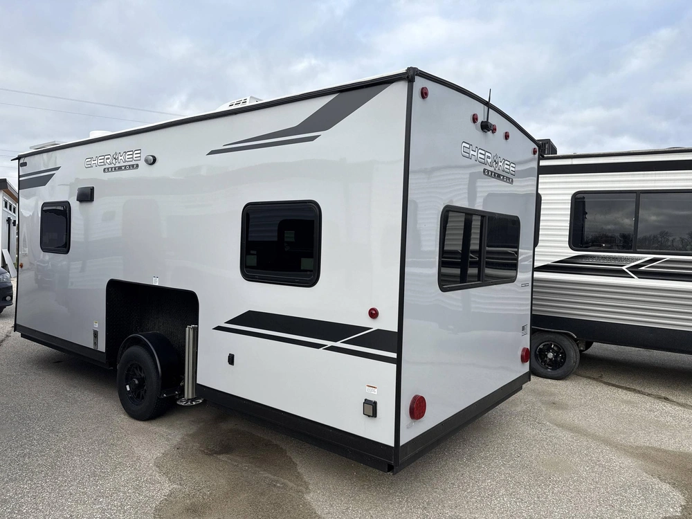2026 Forest River Cherokee 16hut alt