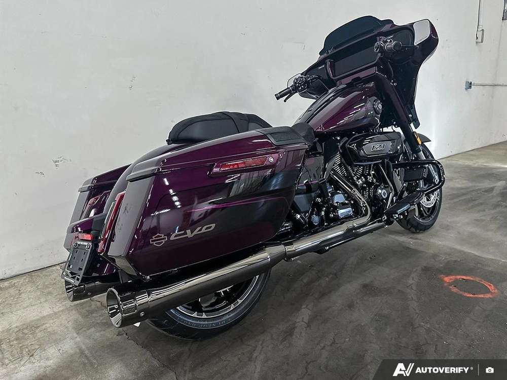 2025 Harley-davidson Cvo Street Glide alt