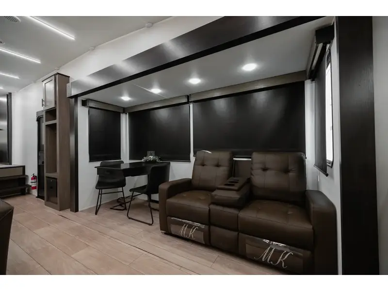 Arctic Wolf 289PANO 2026