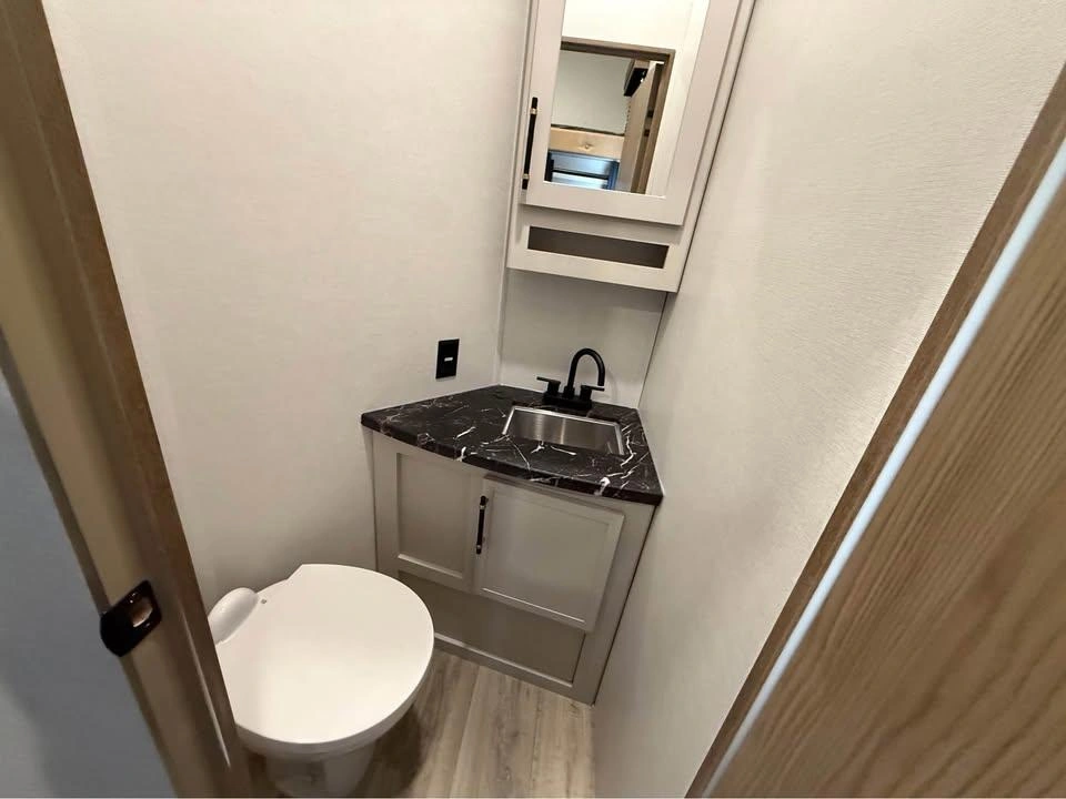 Astoria 3603lfp Platinum 2025 alt