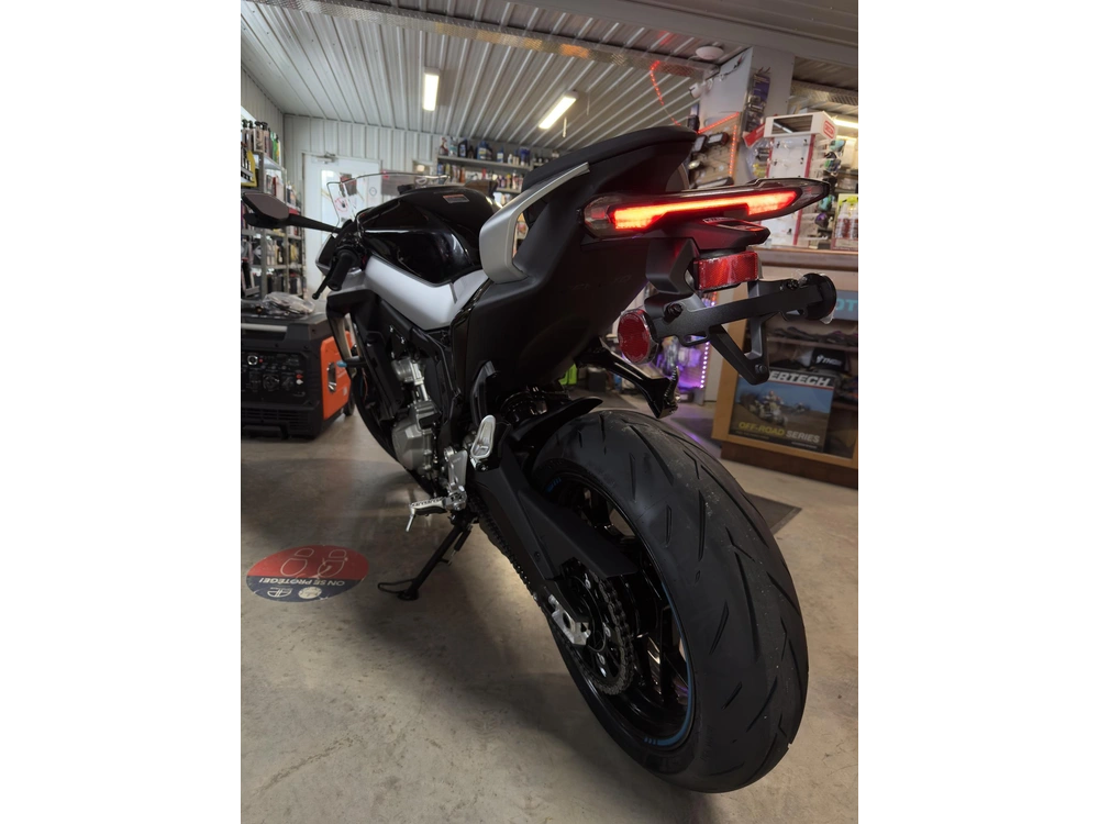 Cfmoto 675ss 2026 alt