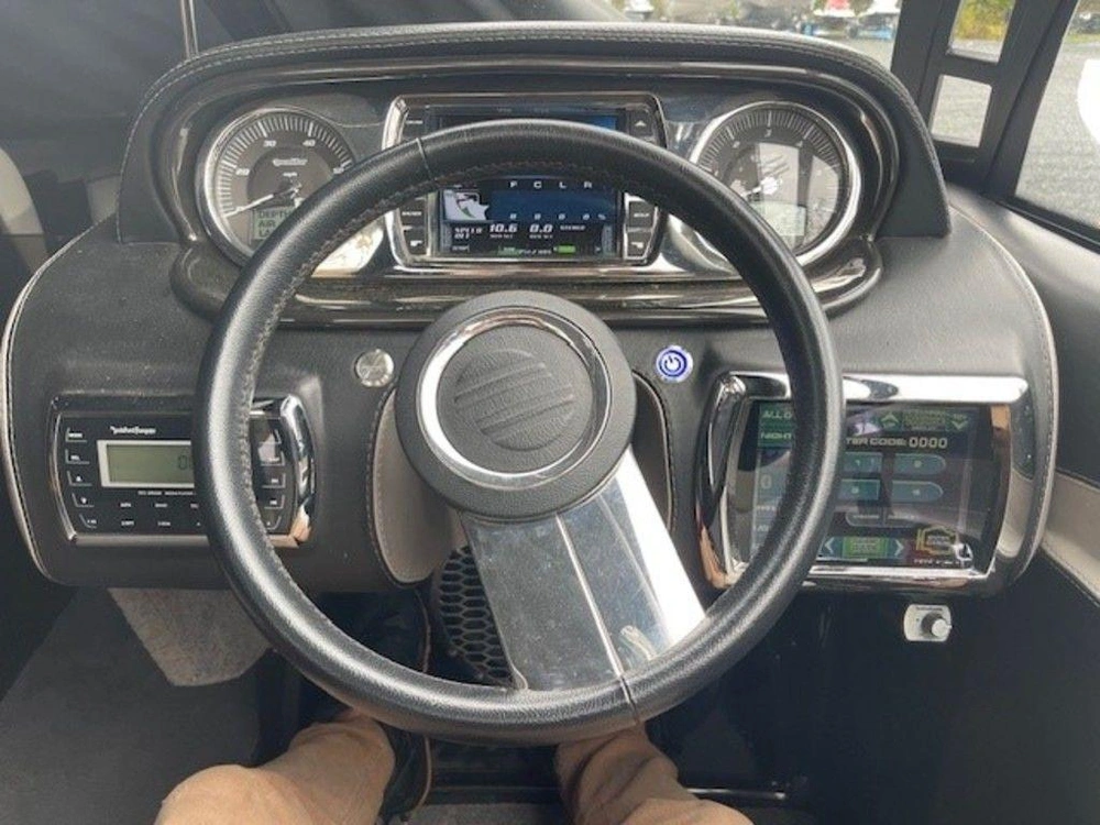 2013 Malibu Wakesetter 22 Mxz alt