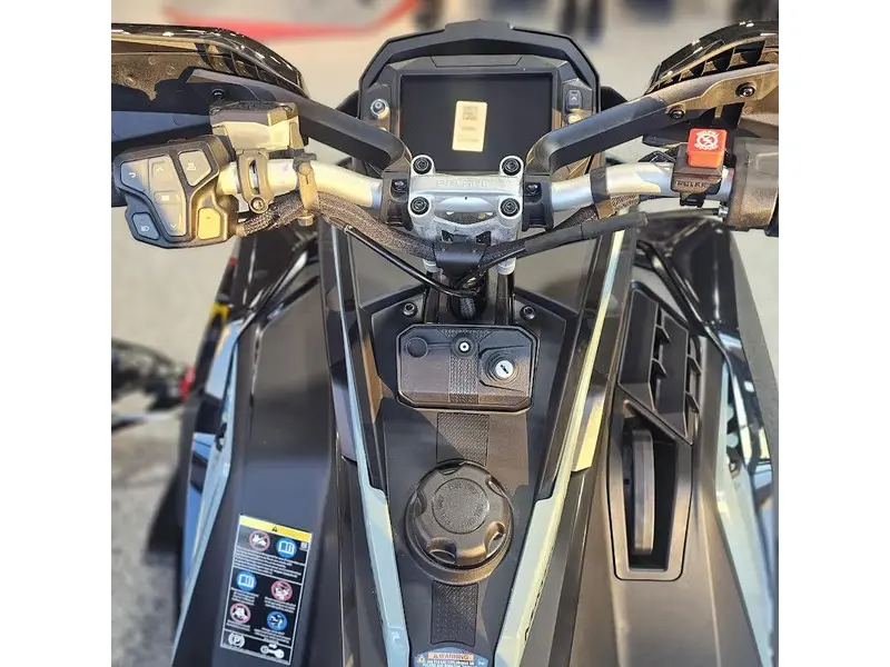 2026 Polaris 850 SWITCHBACK ASSAULT NRW 146