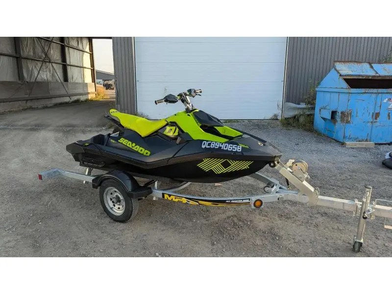 Sea-Doo SPARK 3UP 900HO TRIXX 2023