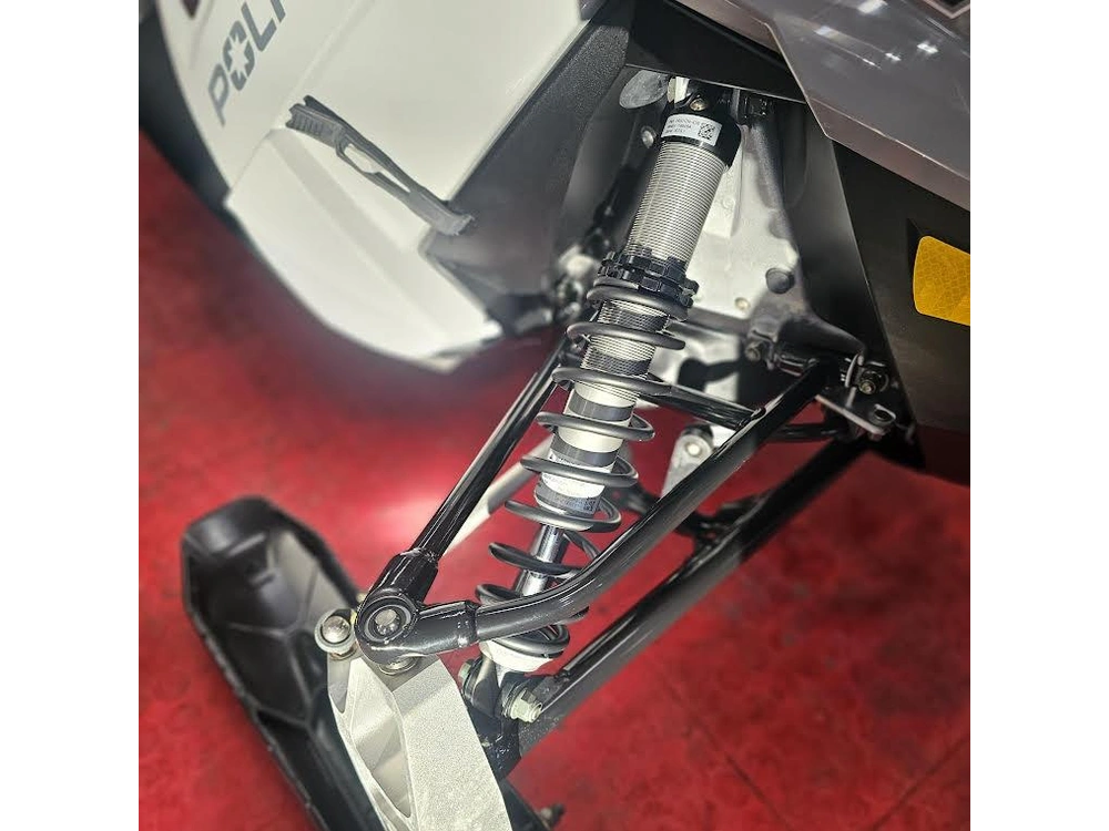 2025 Polaris 550 Voyageur Lxt 144 alt