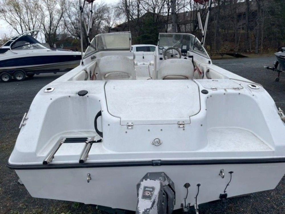 2004 Seaswirl 185 Fish And Ski alt