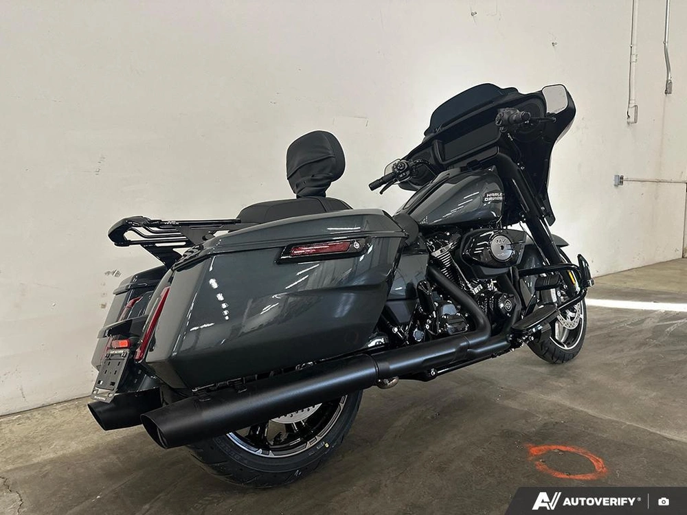 2025 Harley-davidson Street Glide alt