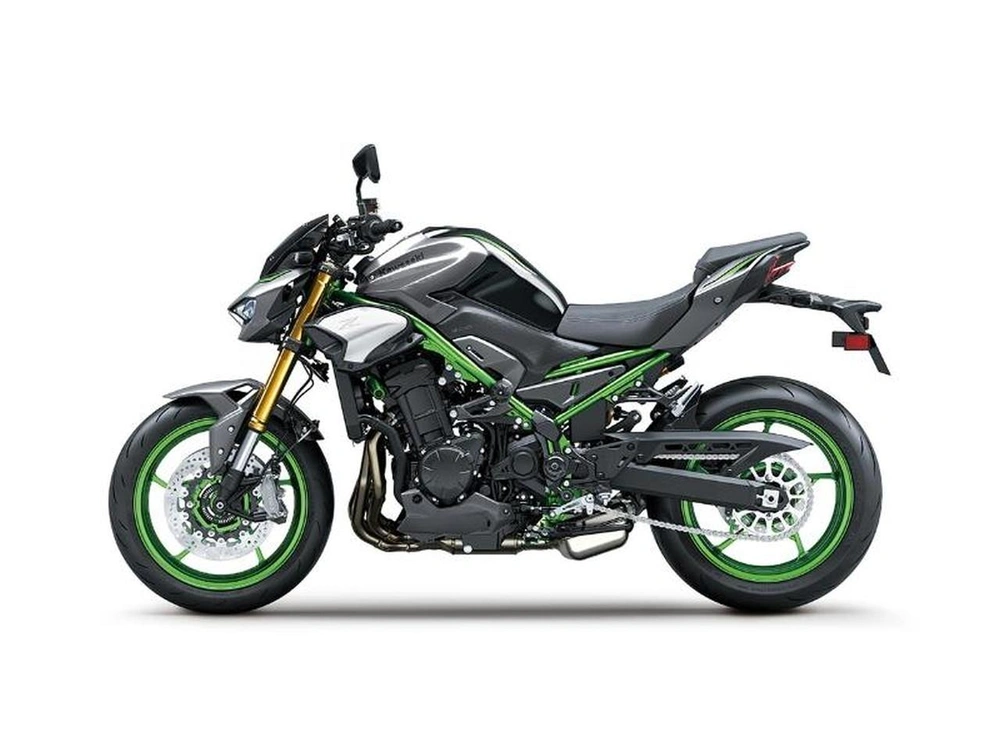 Kawasaki Z900 Se 2025 alt