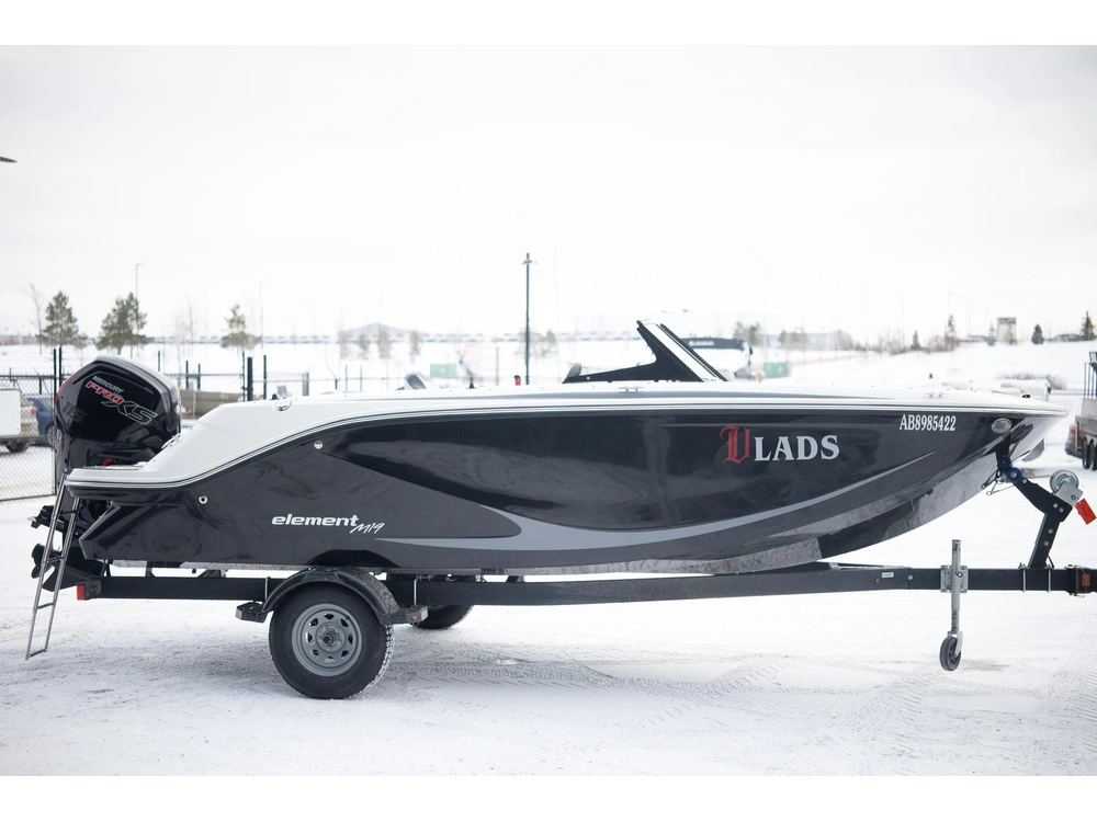 2023 Bayliner M19 alt