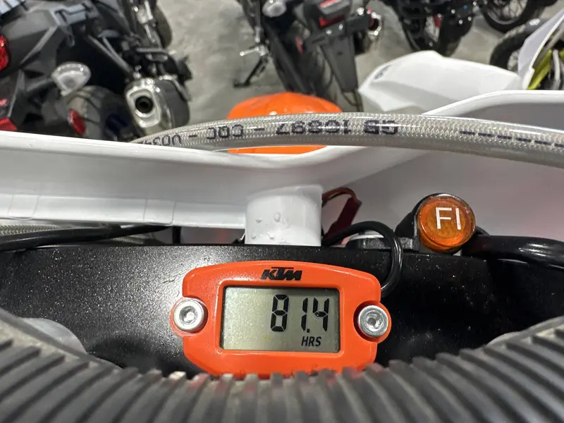 2021 KTM SX 450 F thumbnail 13