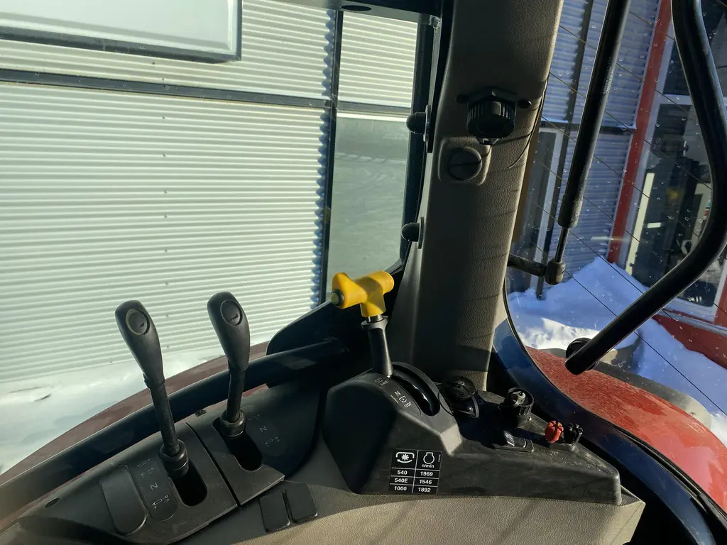 2021 Case IH Vestrum 100 A8