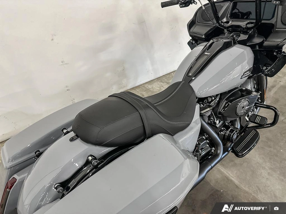 2026 Harley-davidson Road Glide alt