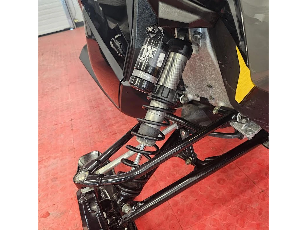 2025 Polaris 650 Switchback Xc 146 alt