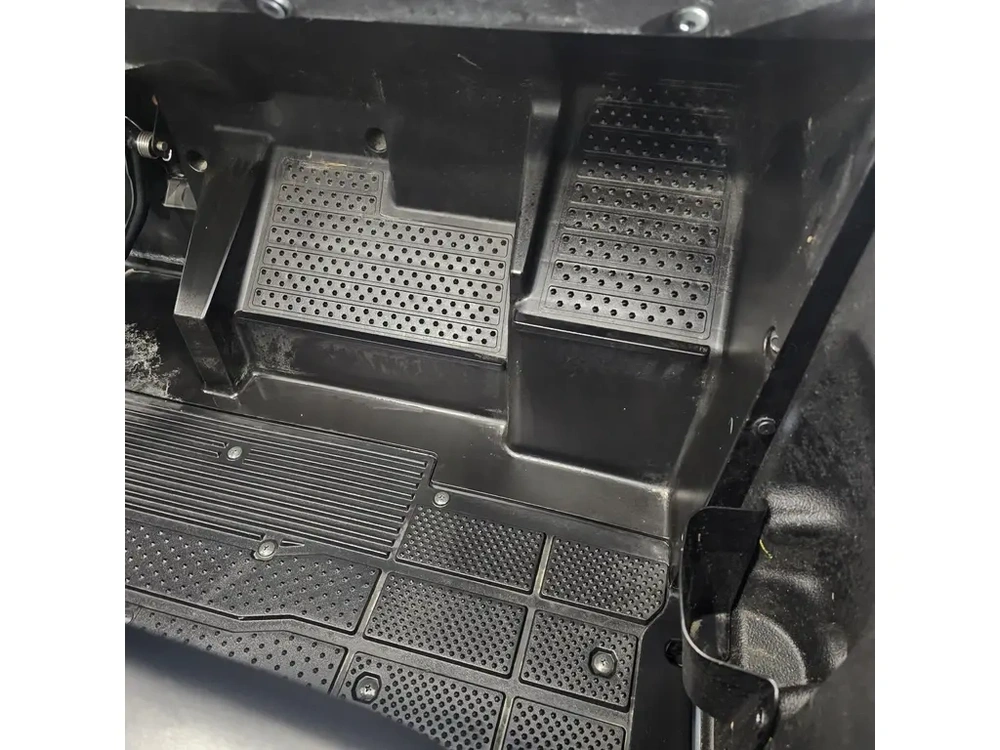 2025 Honda Pioneer 700-4 Utv alt