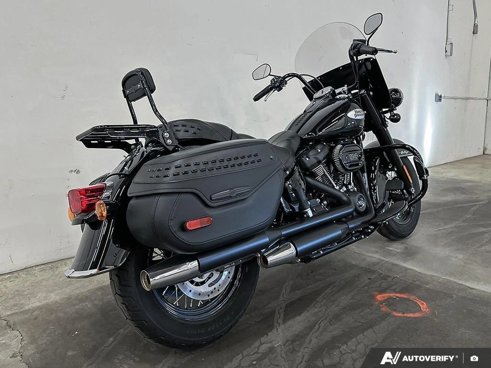 2024 Harley-davidson Flhcs - Heritage Classic alt