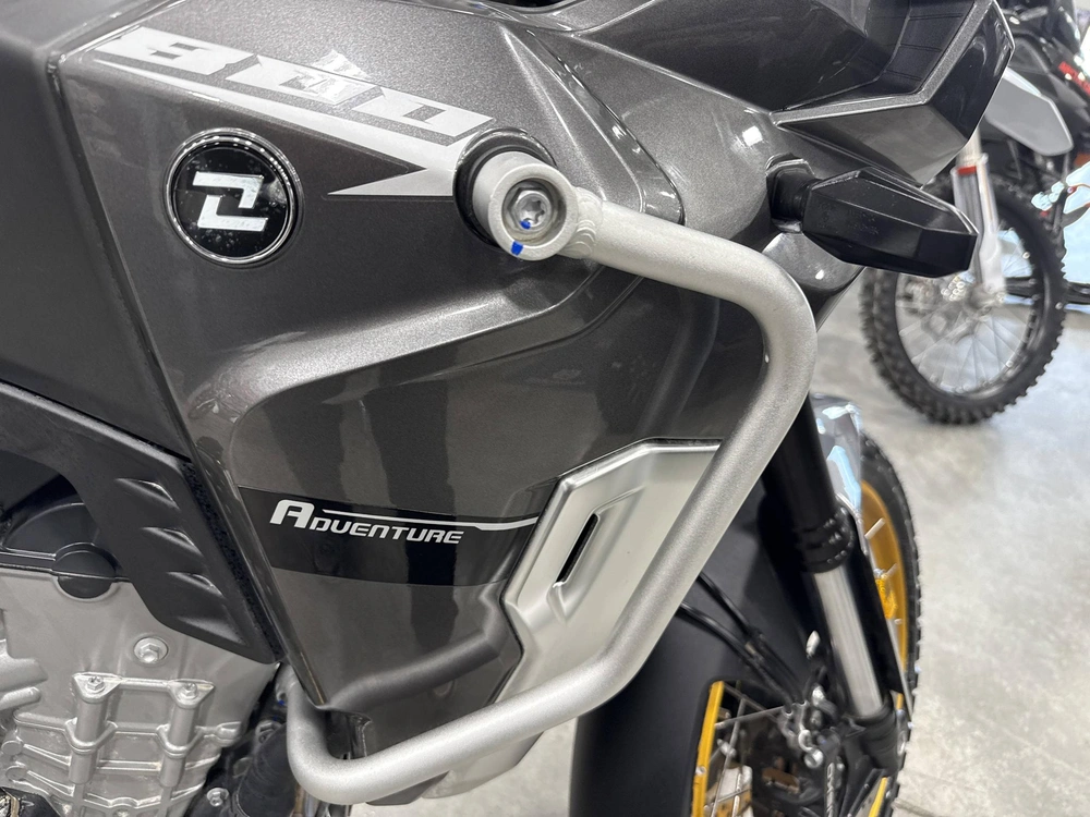 2025 Kove Moto 800x Pro alt