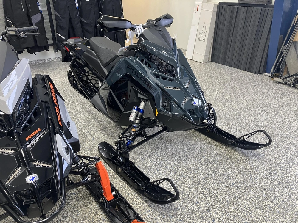 2026 Polaris 850 Switchback Assault 146 alt