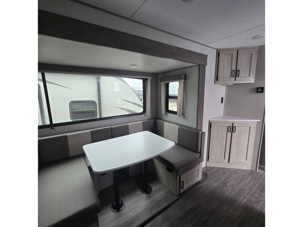 2026 Forest River Aurora 27dbh alt