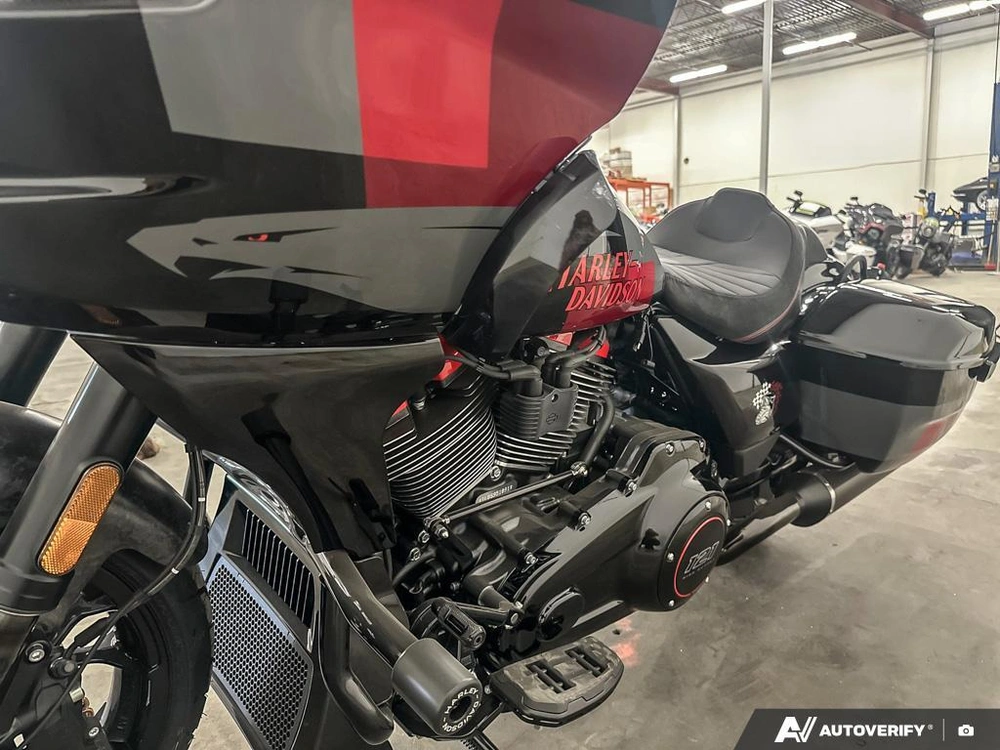 2025 Harley-davidson Cvo Road Glide St alt