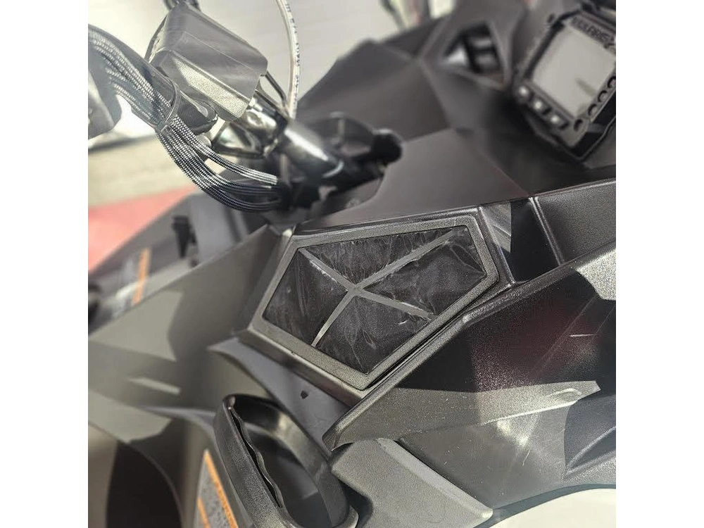 2025 Polaris 550 Voyageur Lxt 144 alt