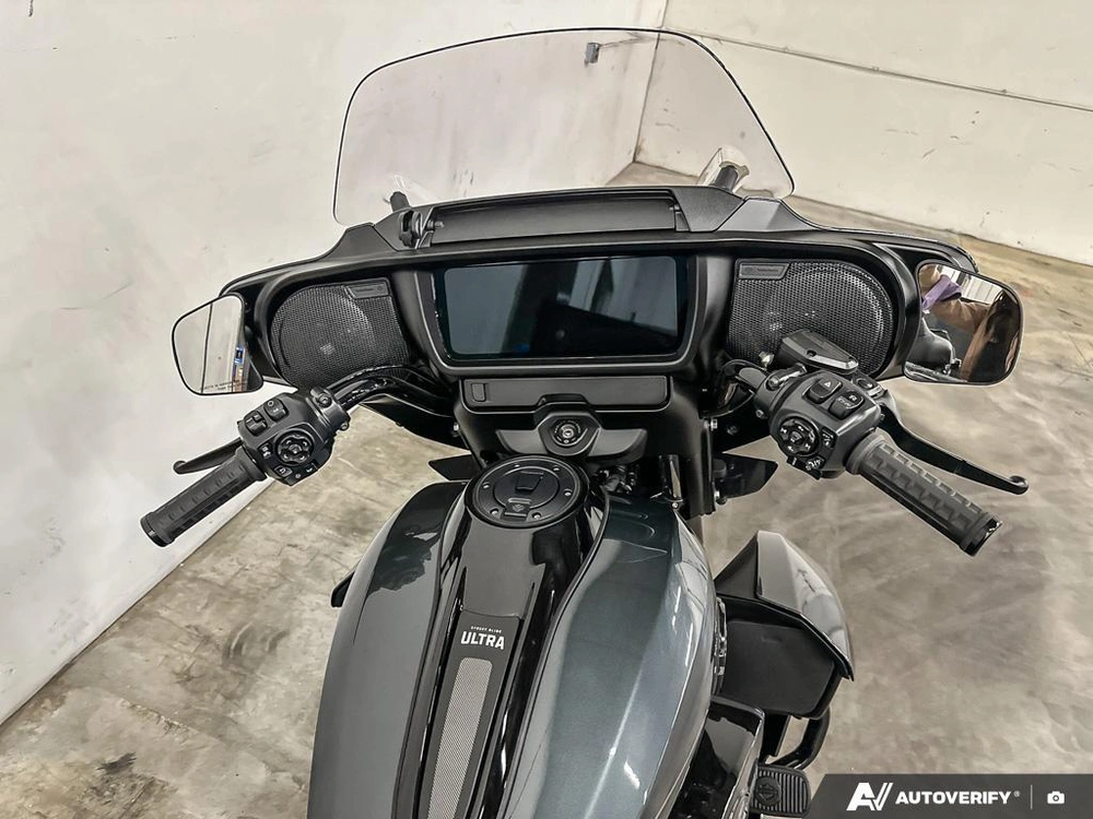 2025 Harley-davidson Street Glide Ultra alt