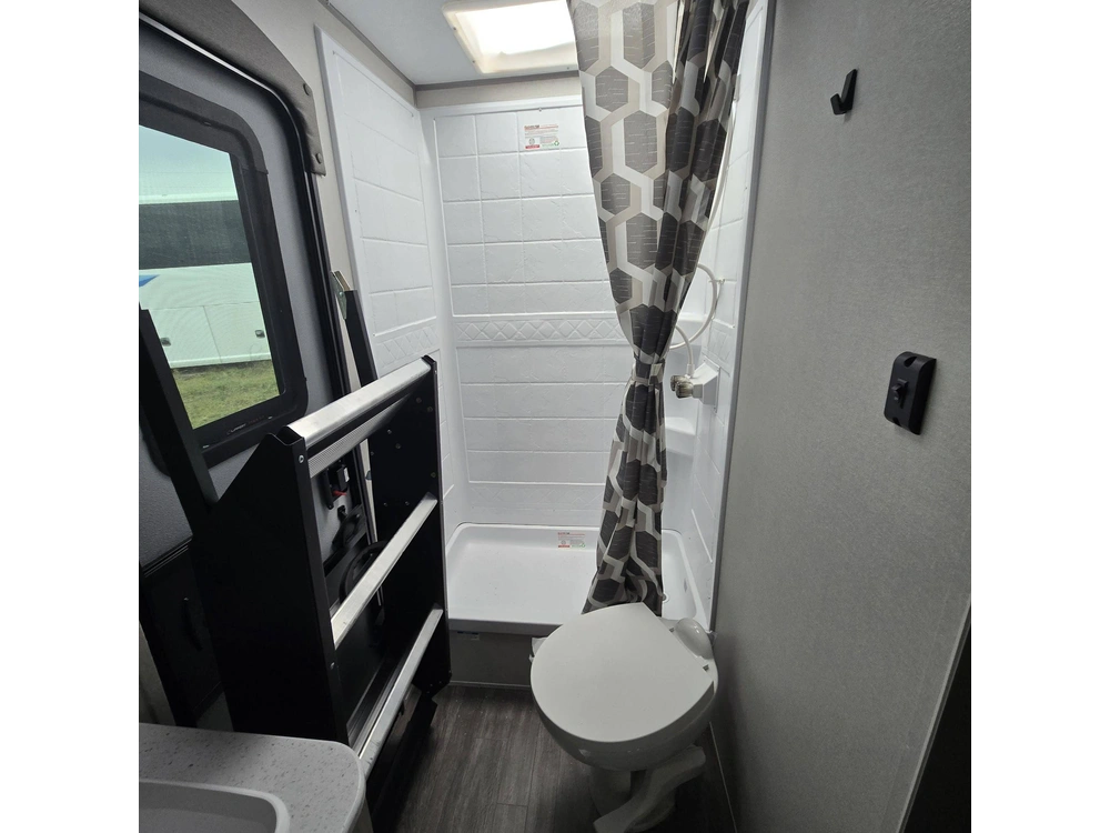 2026 Forest River Aurora 27dbh alt