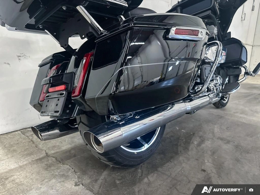 2025 Harley-davidson Street Glide Ultra alt