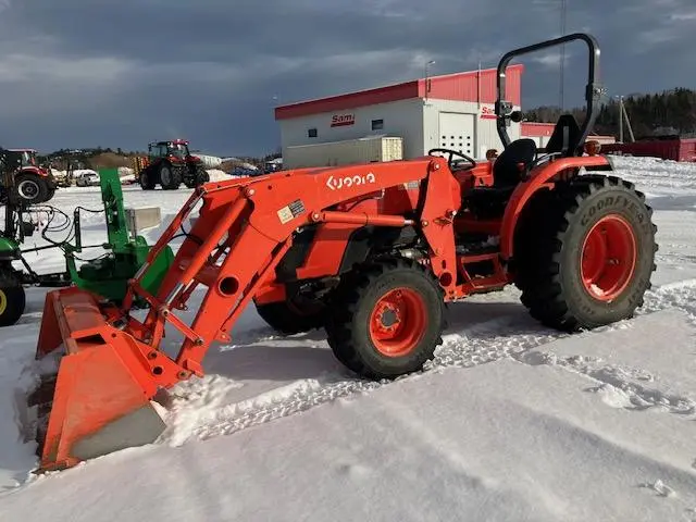 Kubota MX 5400  2021