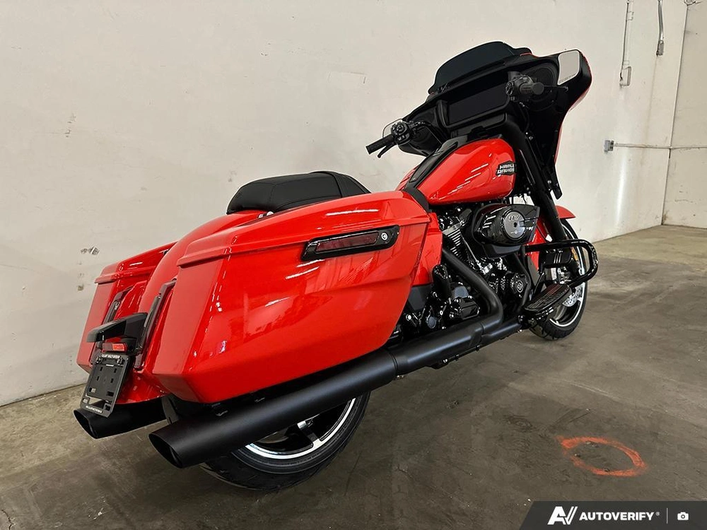 2026 Harley-davidson Street Glide alt