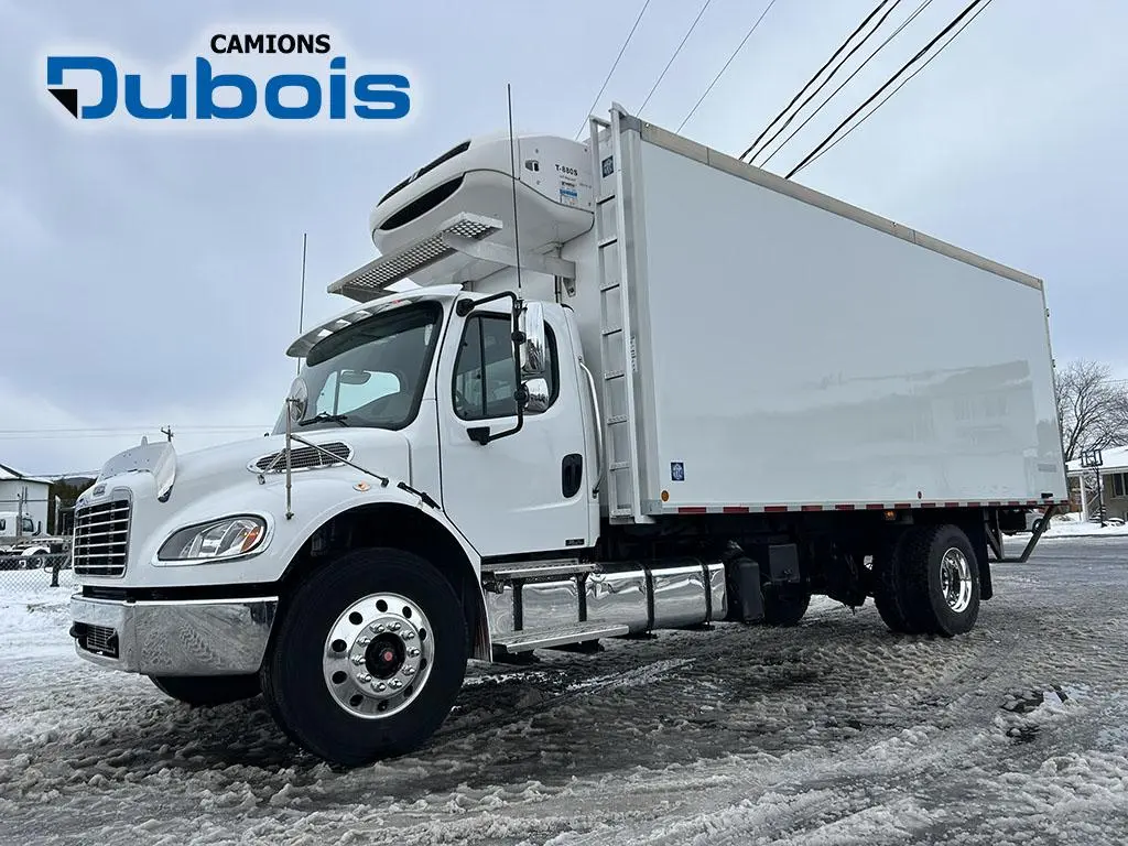 2016 Freightliner M2-106