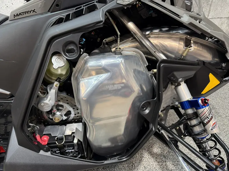 2025 Polaris Indy XCR 850 | Garantie déc. 2028