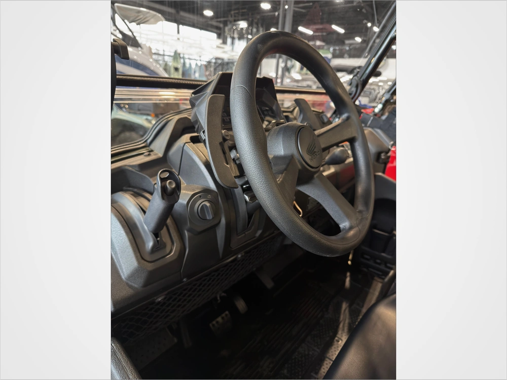 2026 Honda Pioneer 700-4p Dlx alt