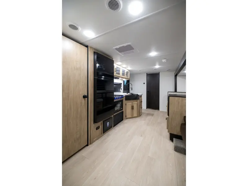 2026 Cherokee 29TE Grey Wolf