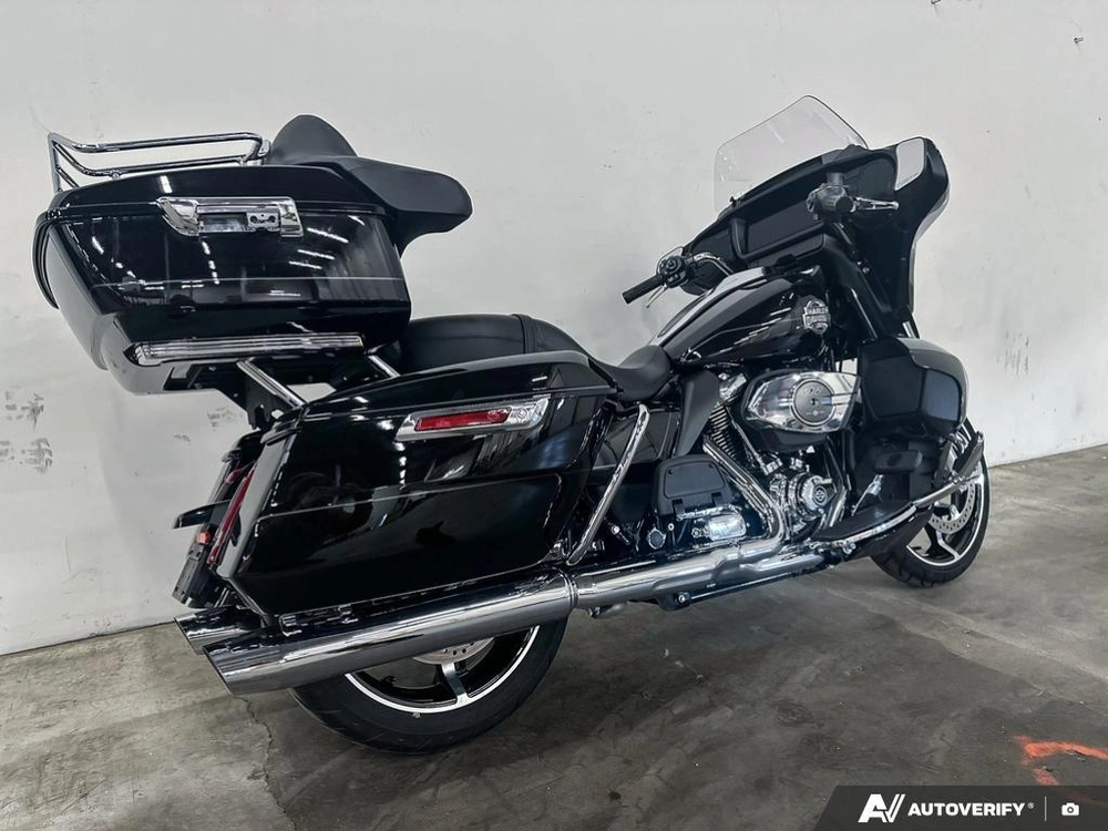 2025 Harley-davidson Street Glide Ultra alt