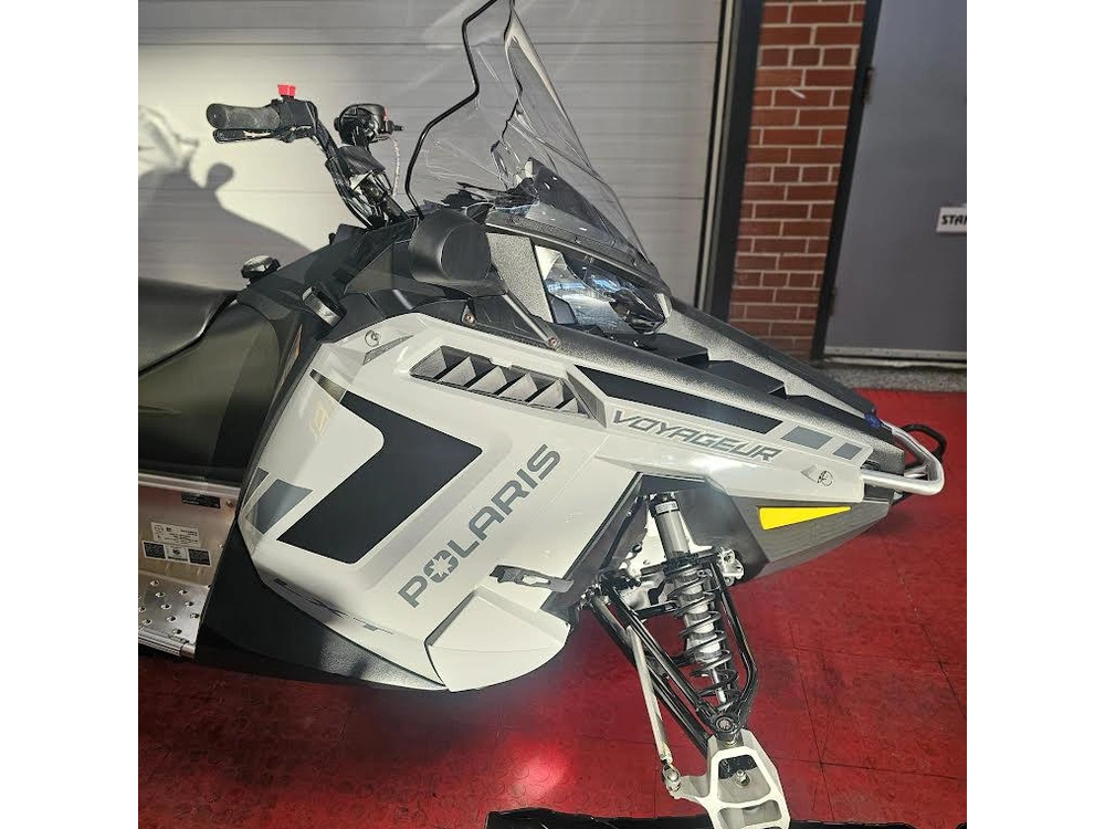 2025 Polaris 550 Voyageur Lxt 144 alt