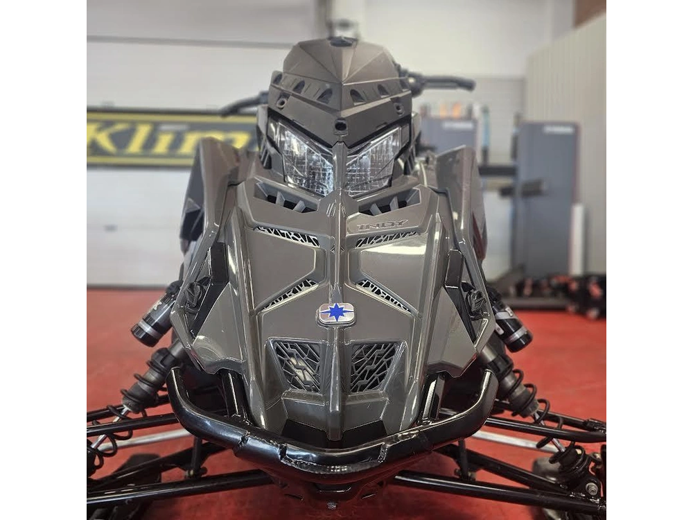 2025 Polaris 650 Indy Adventure 137 alt