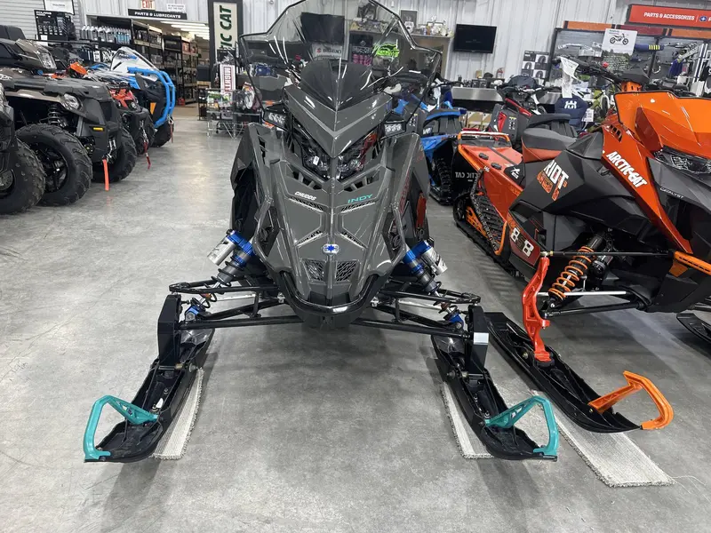 2024 Polaris PATRIOT BOOST INDY VR1 137