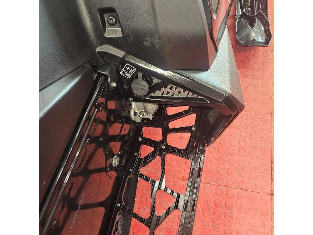 2025 Polaris 650 Switchback Xc 146 alt