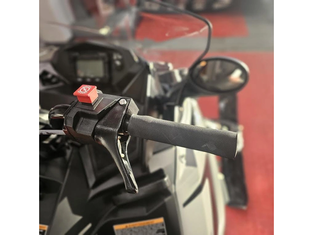 2025 Polaris 550 Voyageur Lxt 144 alt