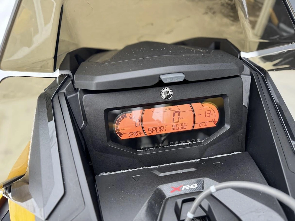 Ski-doo Renegade Xrs 900 Ace Turbo R 2025 alt