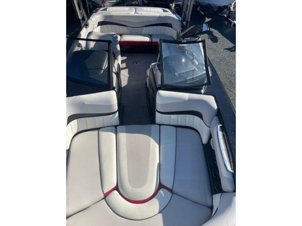 2013 Malibu Wakesetter 22 Mxz alt