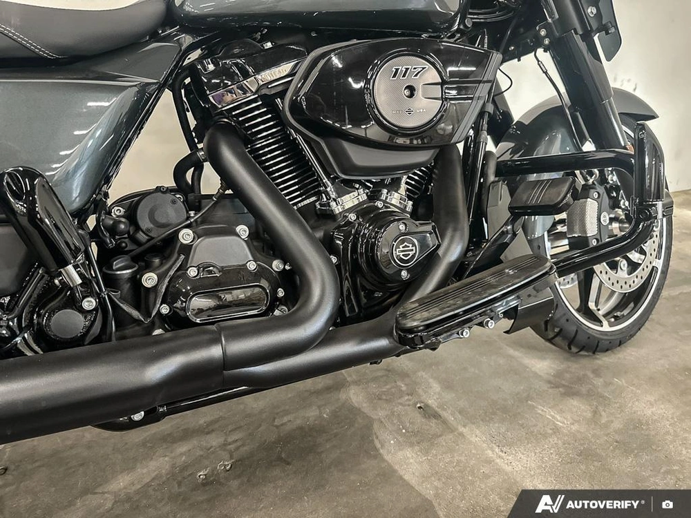 2025 Harley-davidson Street Glide alt