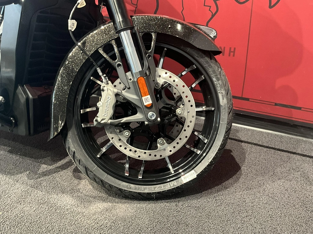 Indian Motorcycle Chieftain Powerplus Dark Horse + 112 Package 2026 alt