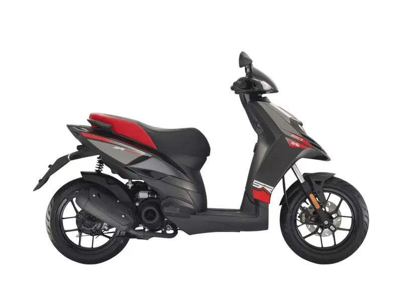 2026 Aprilia SR 50 MT