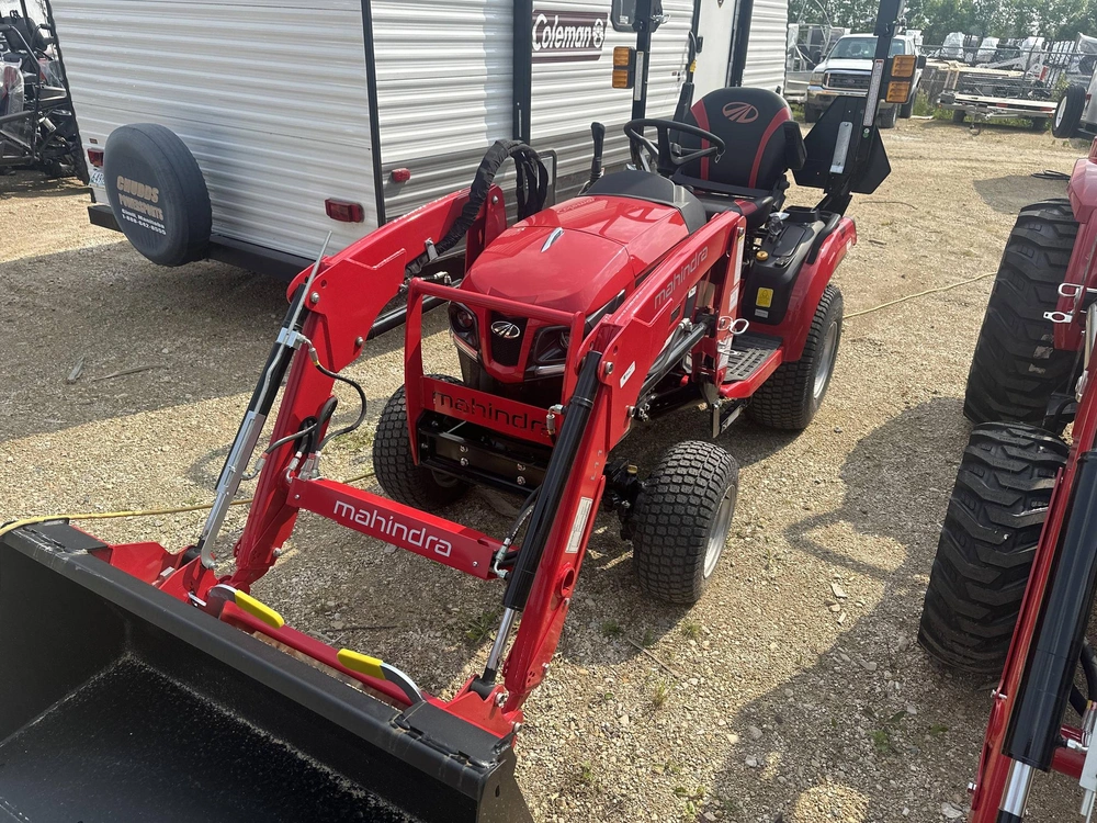 2025 Mahindra 1123 Hst 4fhtl alt