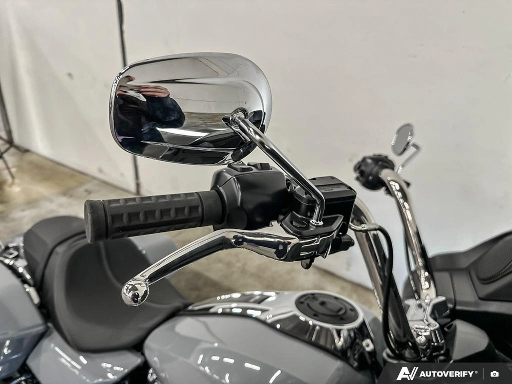 2026 Harley-davidson Road Glide alt