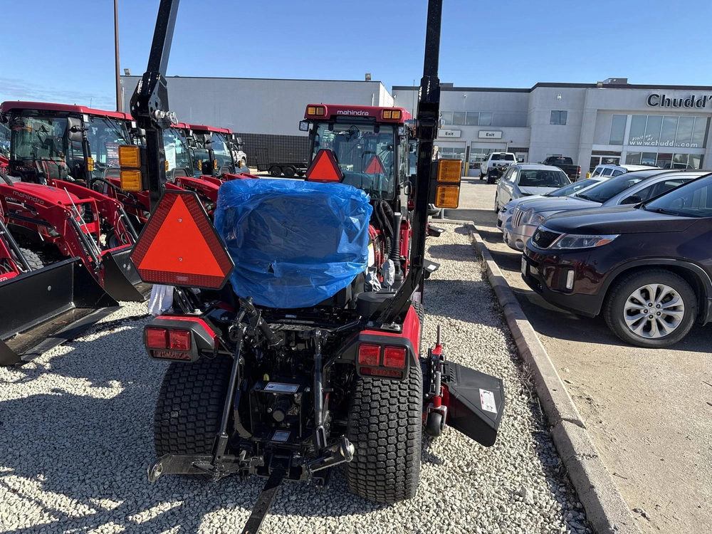 2026 Mahindra 1120 Hst 4htlm alt