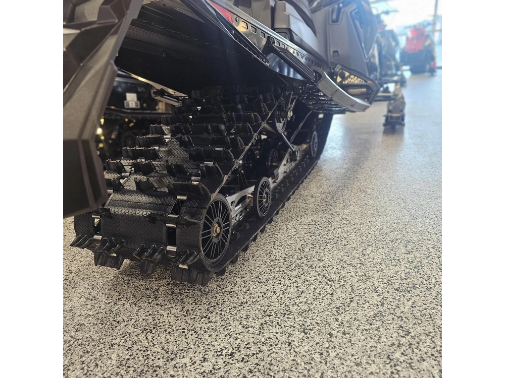 2026 Polaris 650 Switchback Assault 146 alt