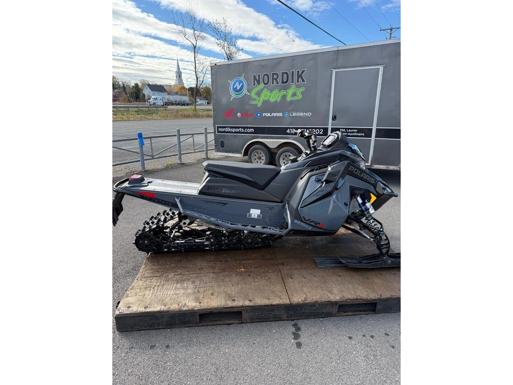 Polaris Indy 850 2021 alt